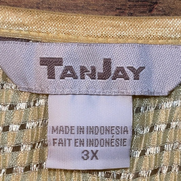 TanJay Textured Sleeveless Blouses - Picture 10 of 11